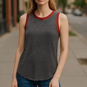 Old Navy Women’s Large Striped Tank Top Red Trim Sleeveless Casual